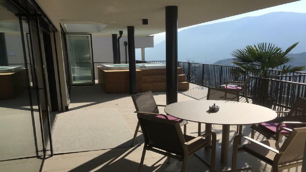 Penthouse Skygarden Apartment Schenna Exterior photo