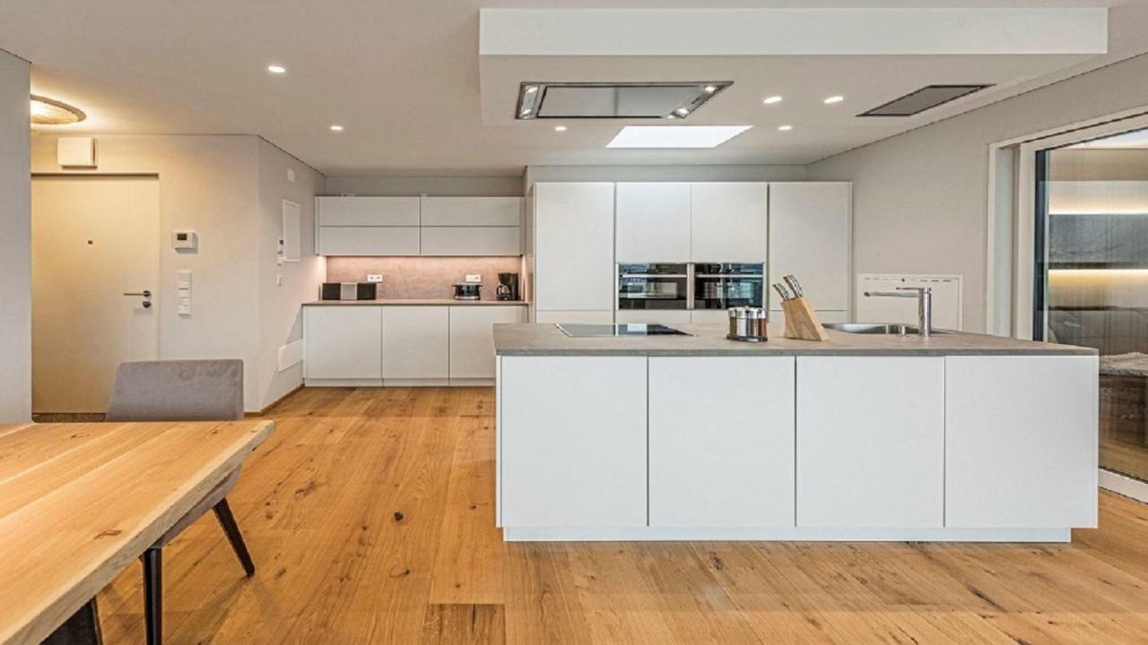Penthouse Skygarden Apartment Schenna Exterior photo